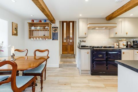 Cress Cottage - Sherrington - Warminster - virtuvė - Strutt and Parker