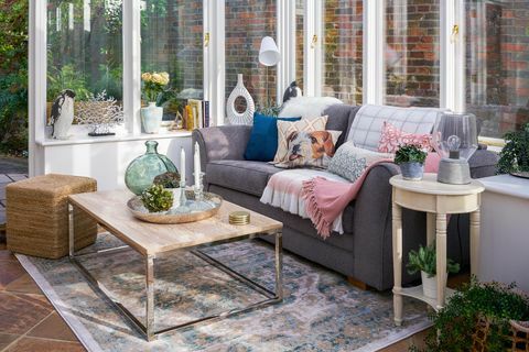 „Wayfair“ x Lorraine Kelly konservatorija, Buckinghamshire namai