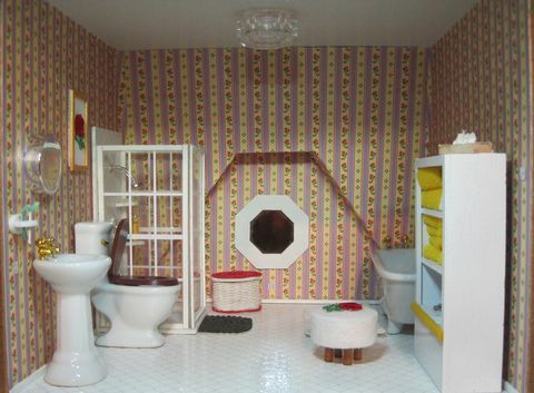 lėlių namelio vonios kambarys