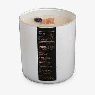 „Wicks and Stones Infinity Ametist“ kvapioji žvakė, 780g