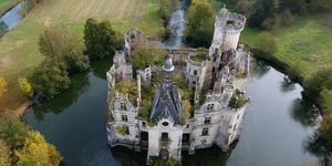 La Mothe-Chandeniers, Les Trois-Moutiers mieste, vakarinėje Prancūzijos dalyje