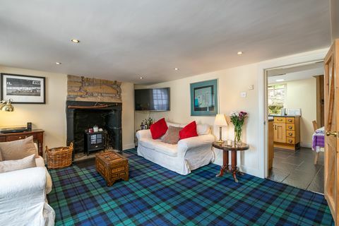 Terasinis namas iš televizijos laidos „outlander“ parduodamas Škotijoje
