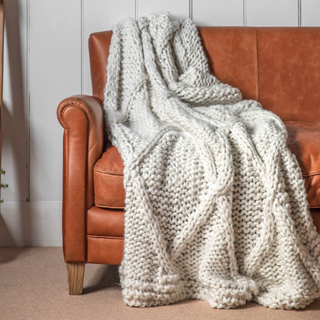 Larisa Knitted Throw in Cream