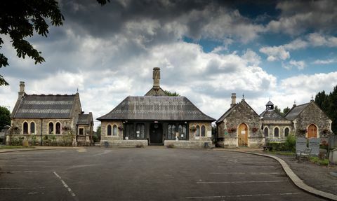 Buvo išvardytos penkios žavios vietos, skirtos pažymėti 70-ųjų Anglijos nepaprastų istorinių pastatų apsaugos metus.