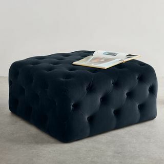 „Hampton Square Pouffe“