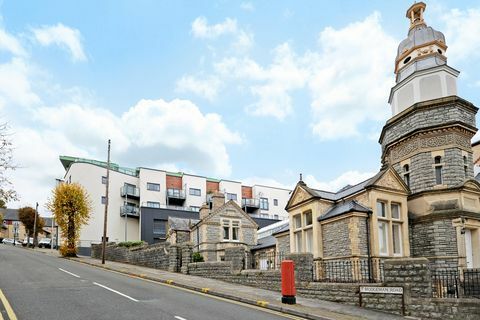 Parduodamas „Balmoral Quays“ butas Penarth mieste, pajūrio mieste, Glamorgano slėnyje Velse.