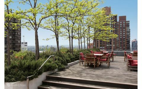 Anthony Bourdain NYC apartamentai