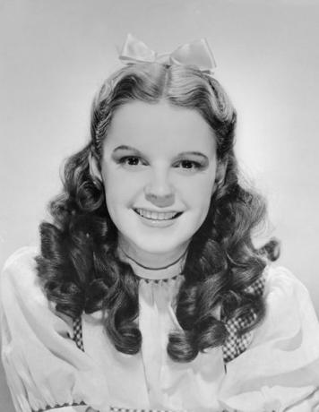 judy girlianda kaip dorothy gale