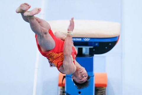 Tokijo 2020 metų olimpinių žaidynių vyrų meninės gimnastikos individualiosios lenktynės aplink finalą