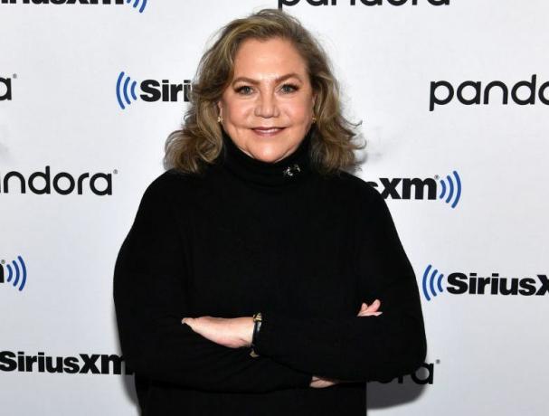 Niujorkas, Niujorkas, lapkričio 12 d., išskirtinės laidos aktorė Kathleen Turner 2019 m. lapkričio 12 d. apsilankė Siriusxm studijoje Niujorke, nuotrauka, kurią pateikė slaven vlasicgetty images