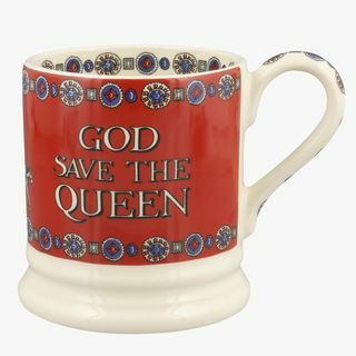 „Queen's Platinum Jubilee God Save The Queen“ 12 pintų puodelis