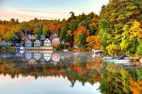 ruduo ant Lake Winnipesaukee Naujajame Hampšyre