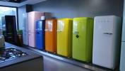 Kaip vėl atrodo „SMEG“ šaldytuvų, pagamintų retro